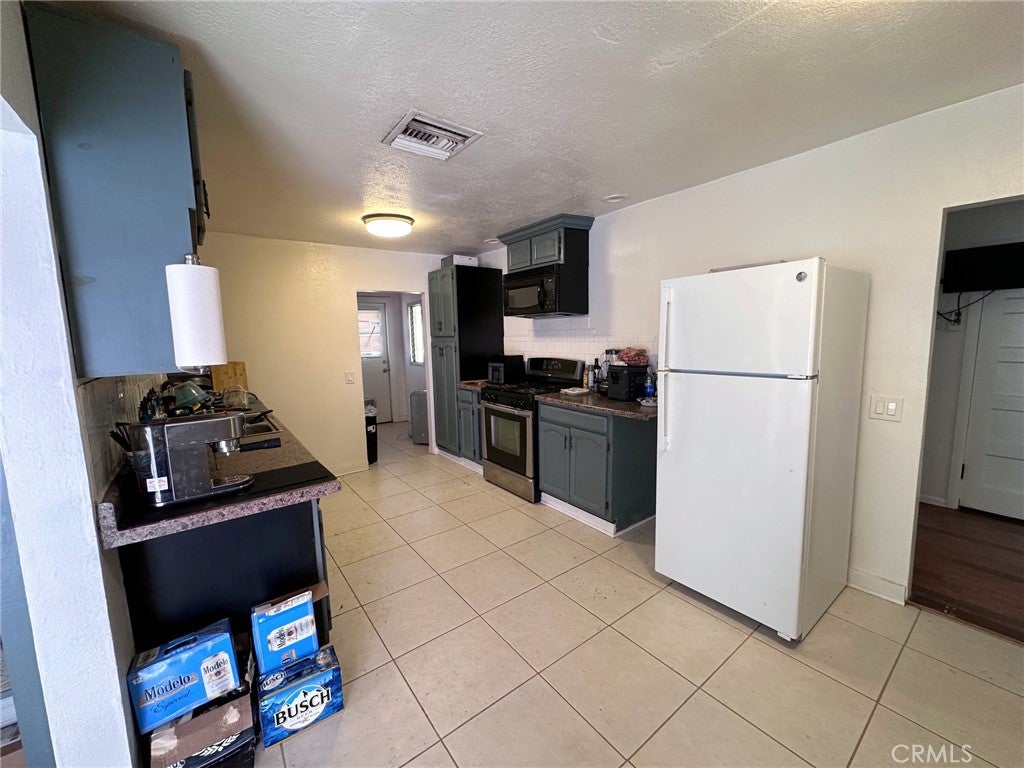 155 N 3rd Street 1