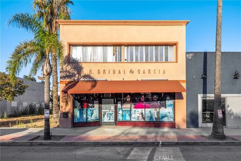 8641 Sierra Avenue Fontana CA 92335