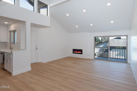 Photo of 2945 Harbor Boulevard, Oxnard, CA 93035 (MLS # V1-36289)