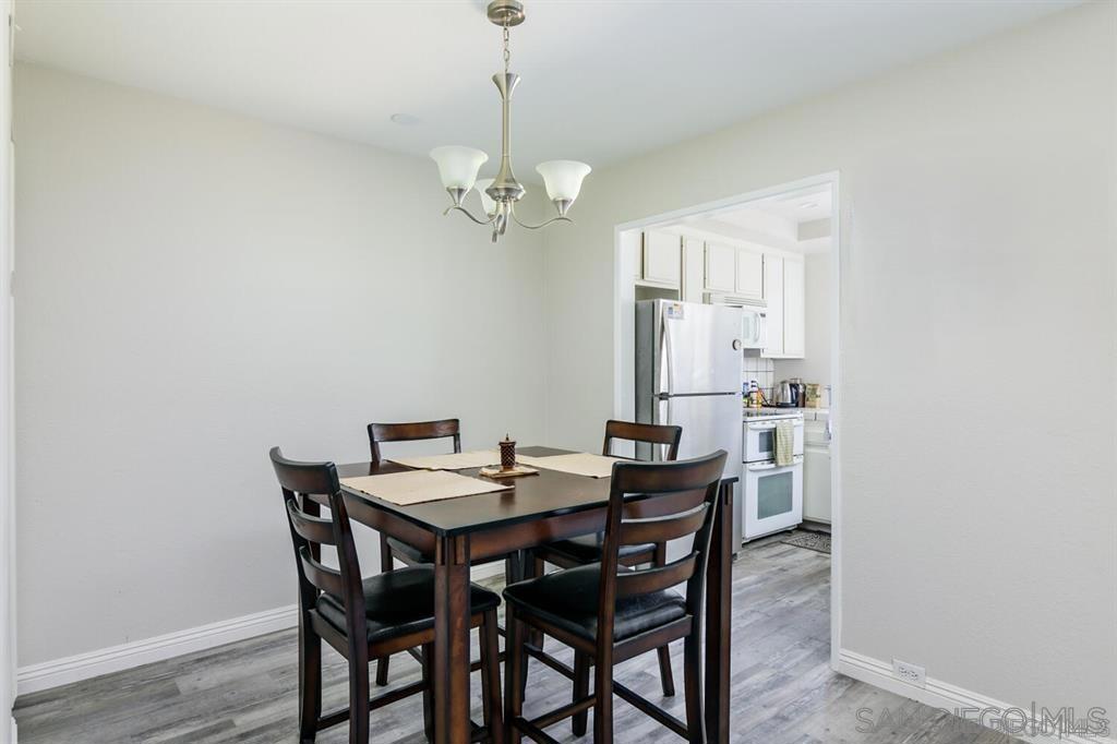 Del Cerro - Residential