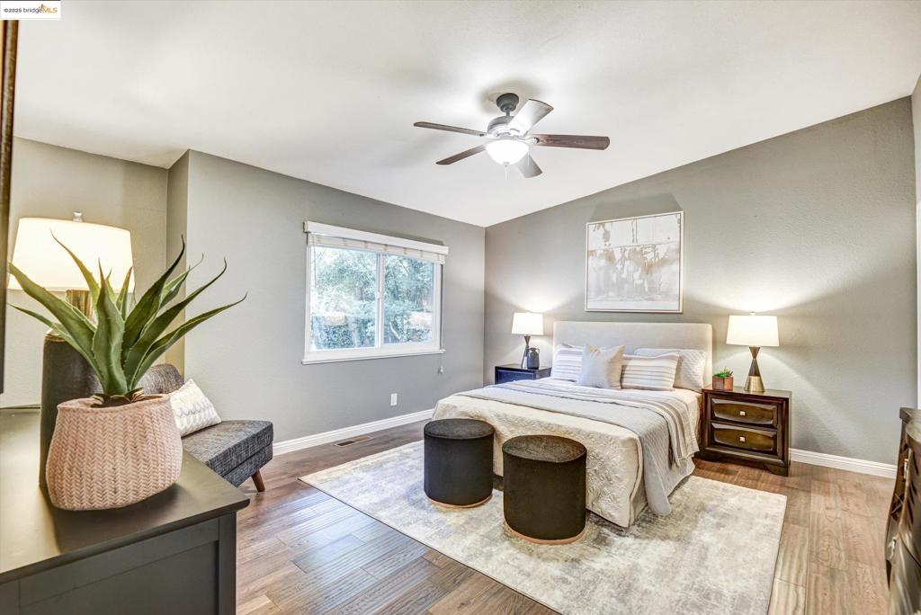 CHARLES HILL - Residential