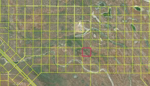 Tiny photo for 14720 Campbell Road, Santa Margarita, CA 93453 (MLS # HD25187170)