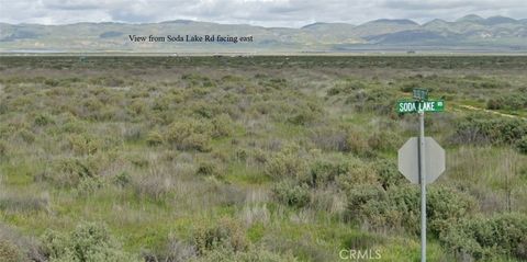 Tiny photo for 14720 Campbell Road, Santa Margarita, CA 93453 (MLS # HD25187170)