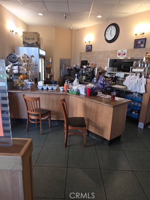 15429 Anacapa Road 15