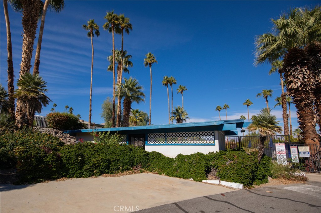 Silver Spur Mobile (32339) - Manufactured In Park