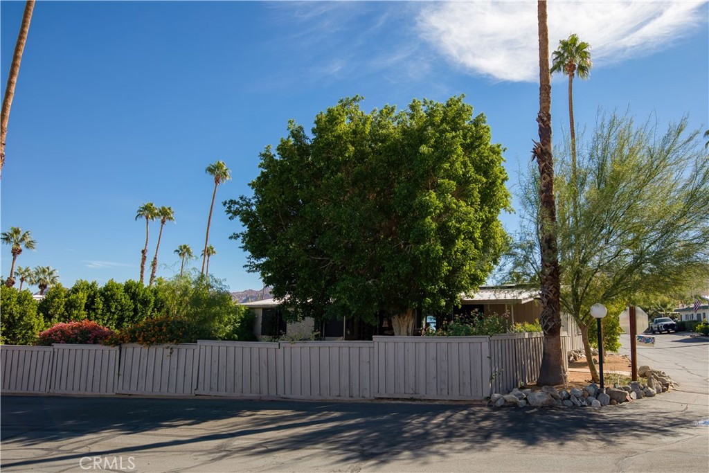 Silver Spur Mobile (32339) - Manufactured In Park