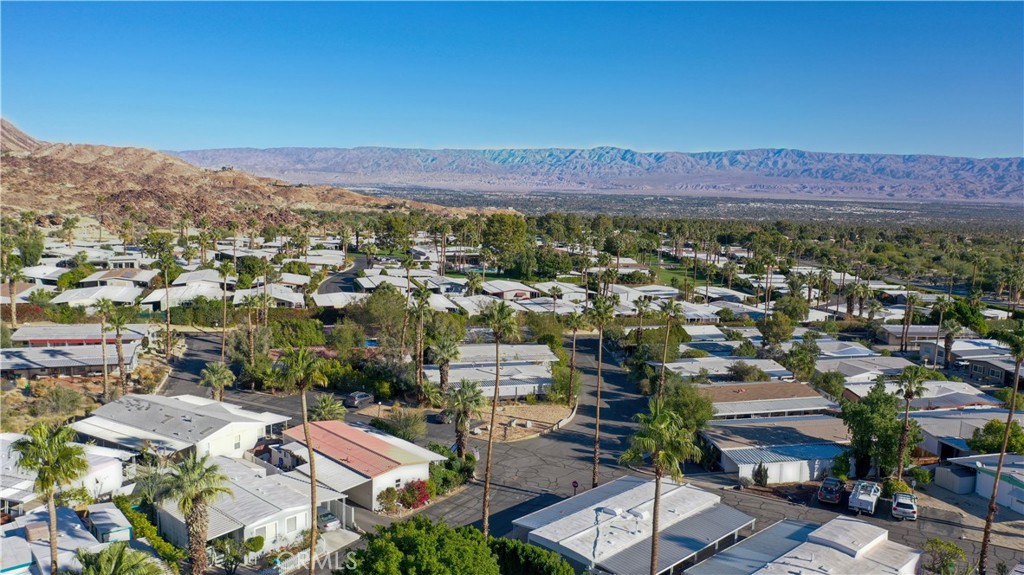 Silver Spur Mobile (32339) - Manufactured In Park