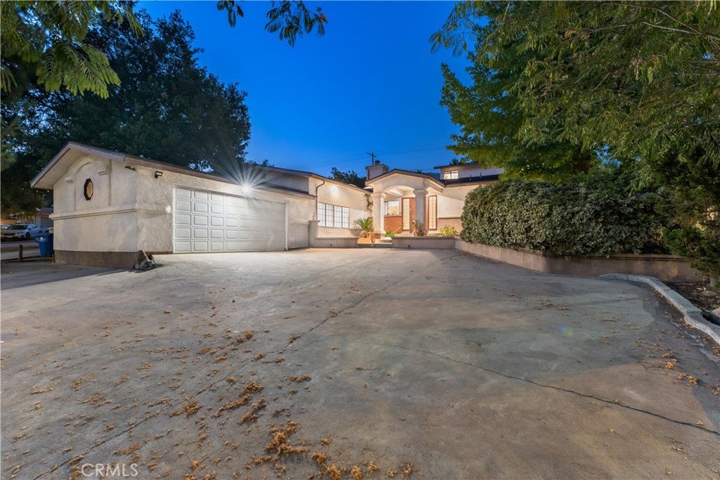 9348 Tujunga Canyon BLVD, Tujunga CA 91042