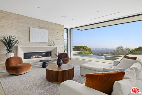 Photo of 1731 Summitridge Drive, Beverly Hills, CA 90210 (MLS # 26632923)