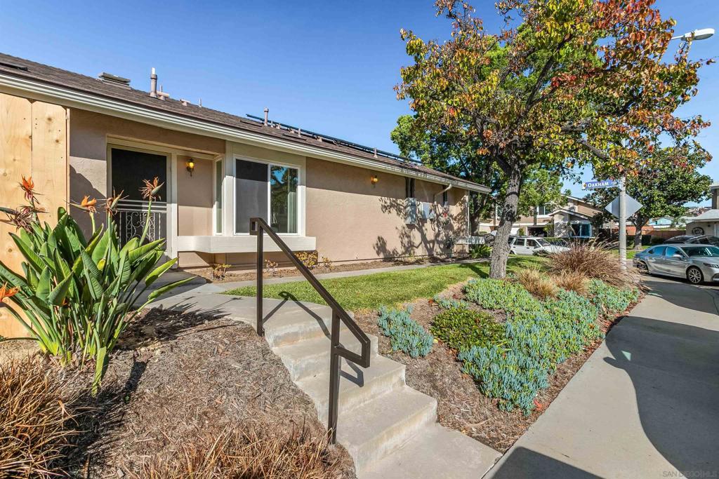 Paradise Hills - Residential