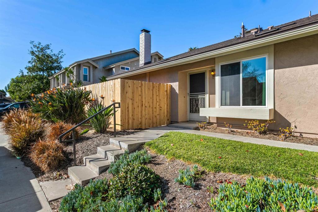 Paradise Hills - Residential