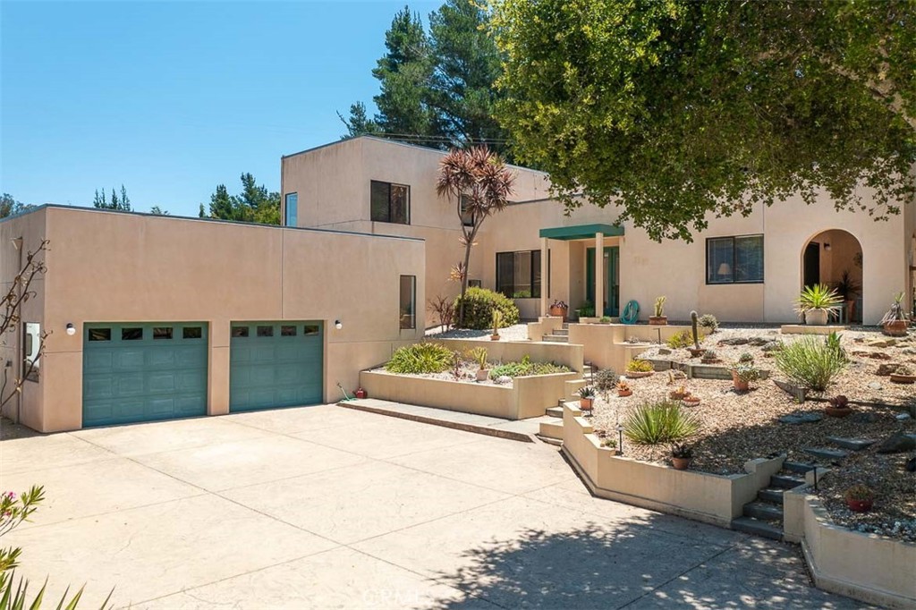 1410 & 1418 Verde Canyon Road