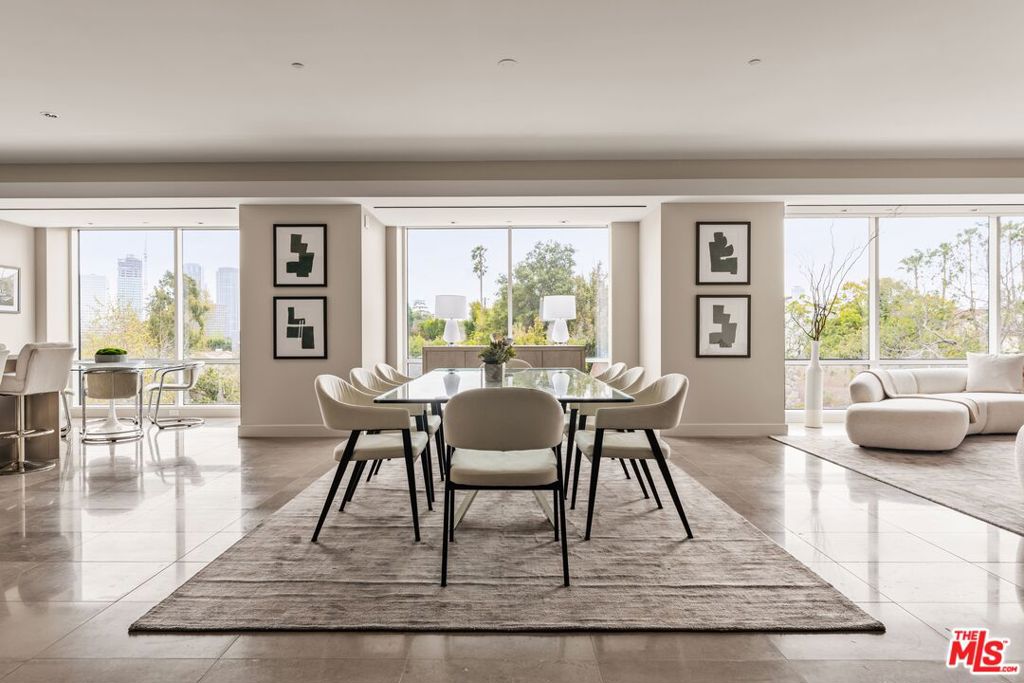 Properties 3 1200 Club View Drive 3S