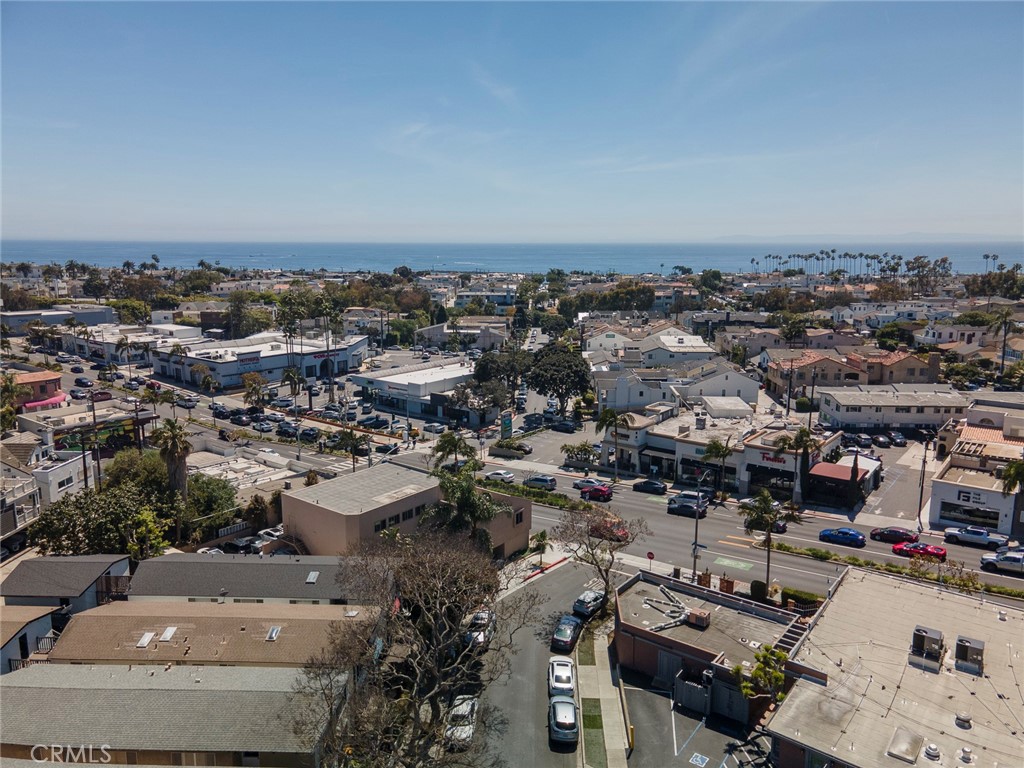 Corona del Mar North of PCH (CNHW) - Residential Income