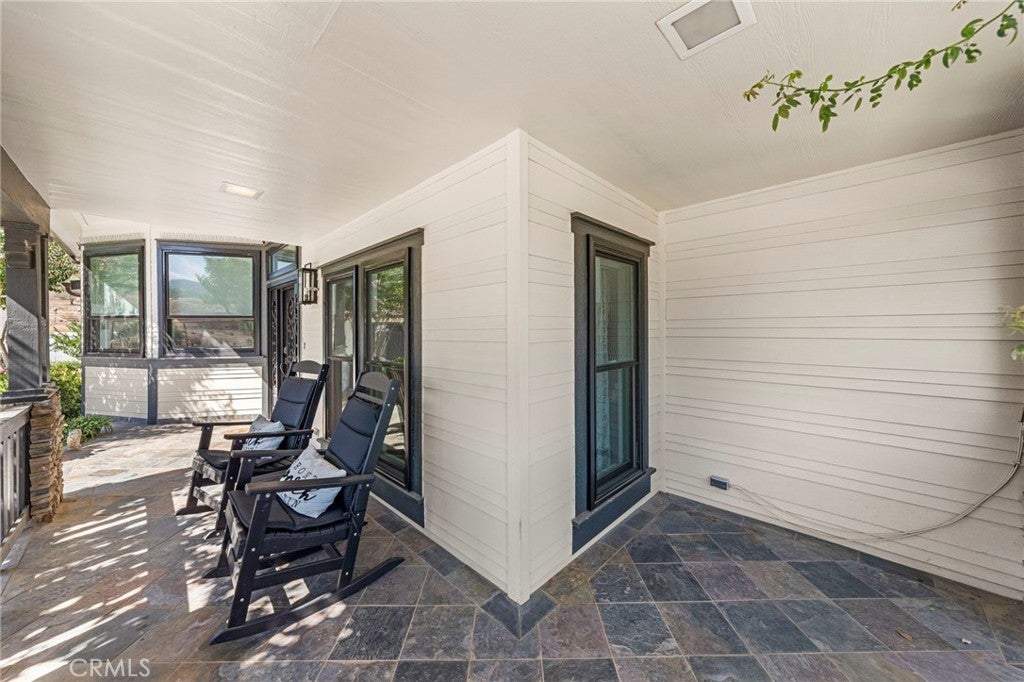 8411 Reche Canyon