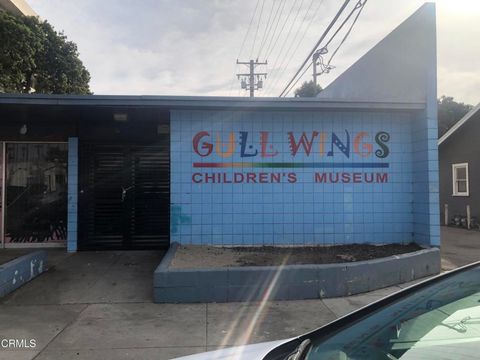 Photo of 418 W 4th Street, Oxnard, CA 93030 (MLS # V1-34370)