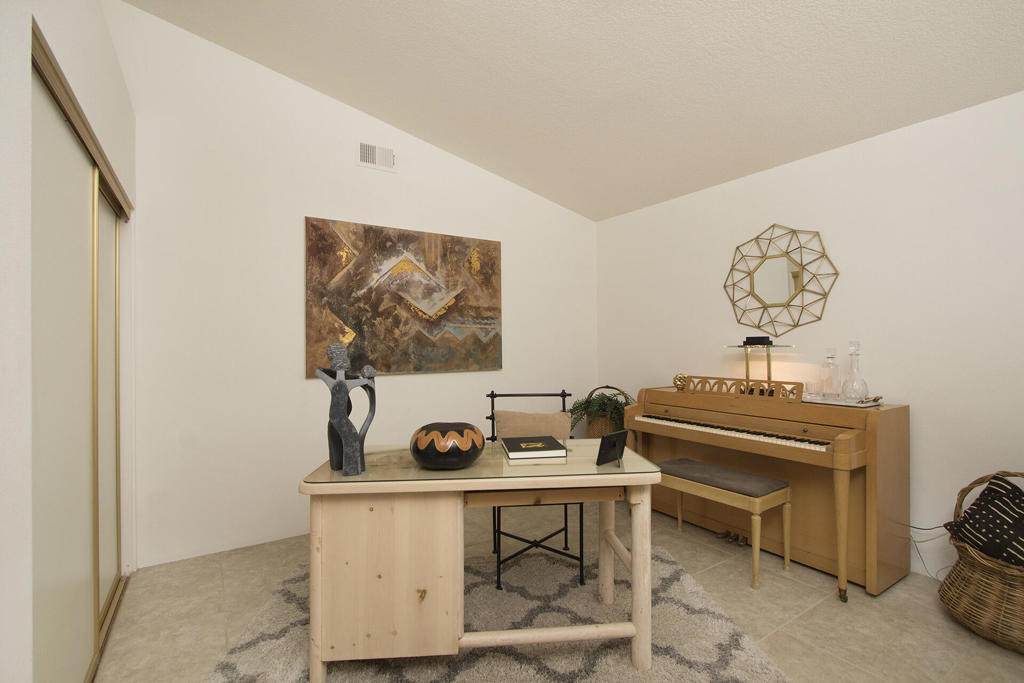 Desert Falls C.C. - Residential