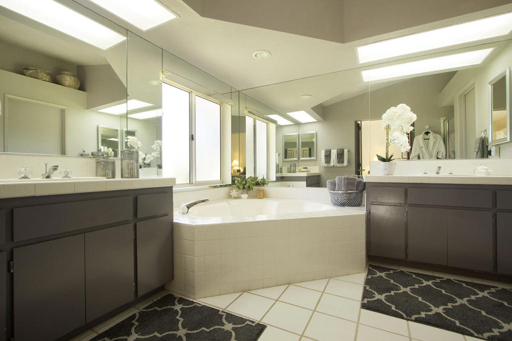 Desert Falls C.C. - Residential