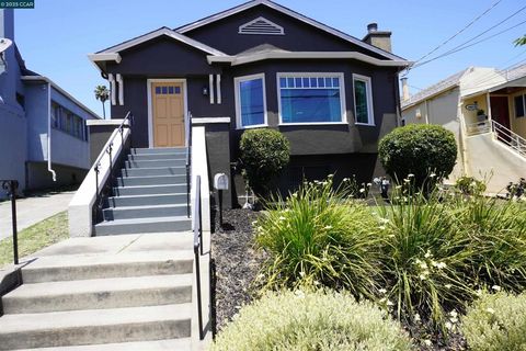 Photo of 2645 Maxwell Ave, Oakland, CA 94619 (MLS # 41119189)