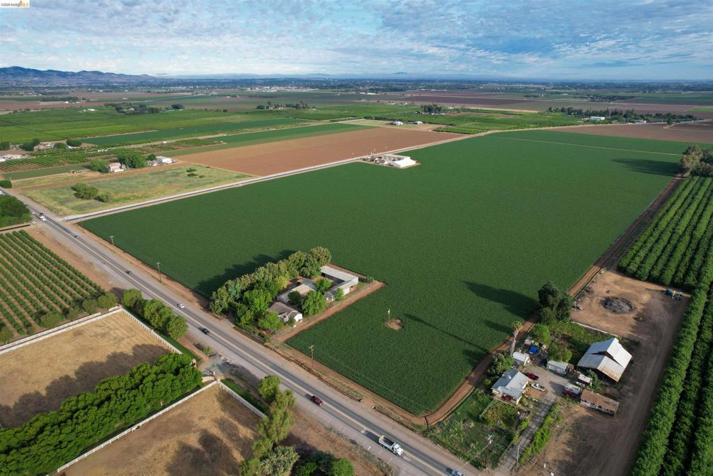 25685 Marsh Creek Road