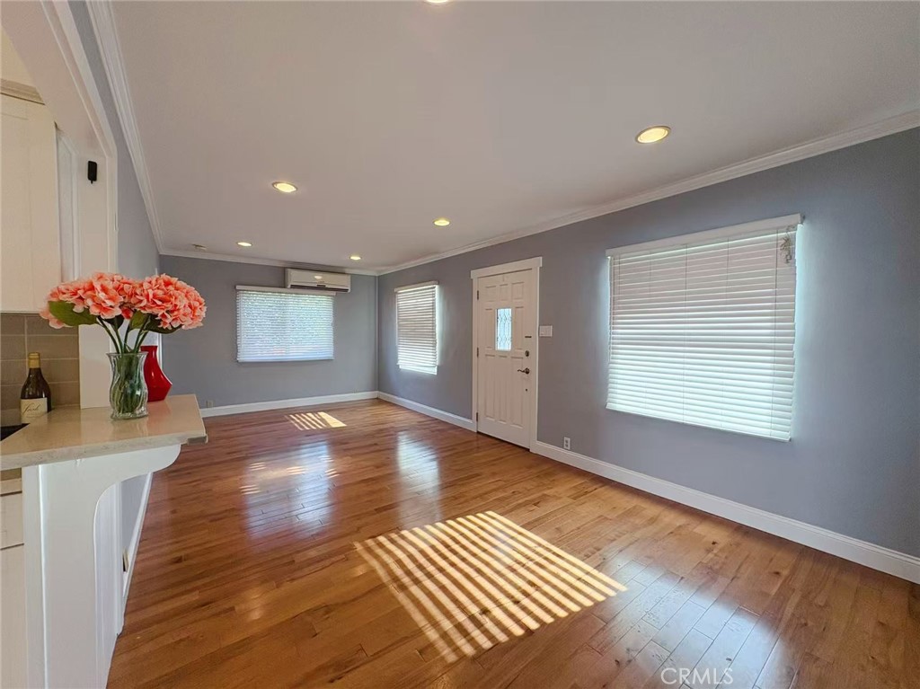 Properties 2 3721 2nd Avenue