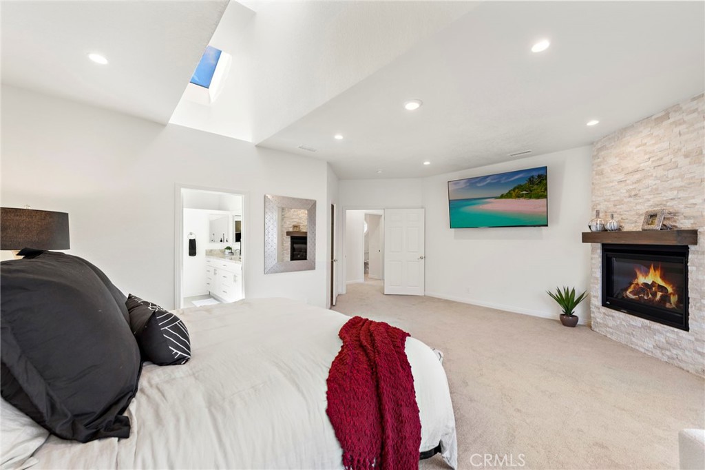 Corona del Mar South of PCH (CDMS) - Residential Lease