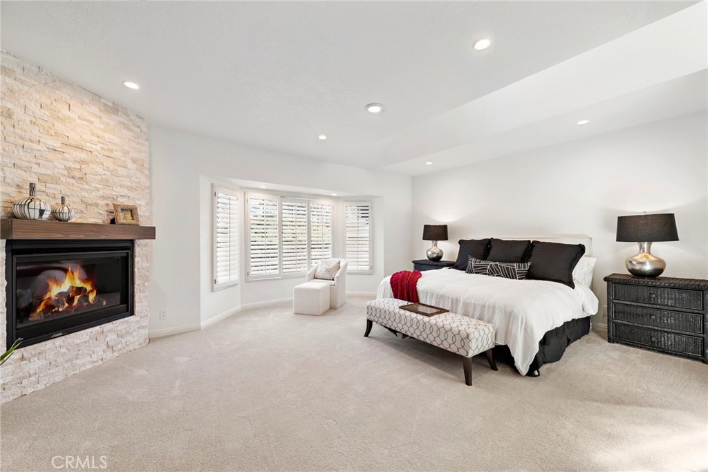 Corona del Mar South of PCH (CDMS) - Residential Lease