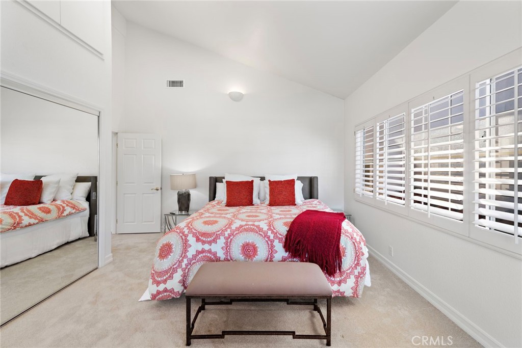 Corona del Mar South of PCH (CDMS) - Residential Lease