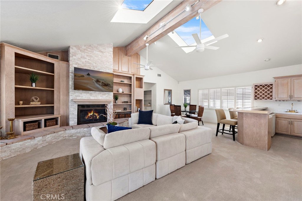 Corona del Mar South of PCH (CDMS) - Residential Lease