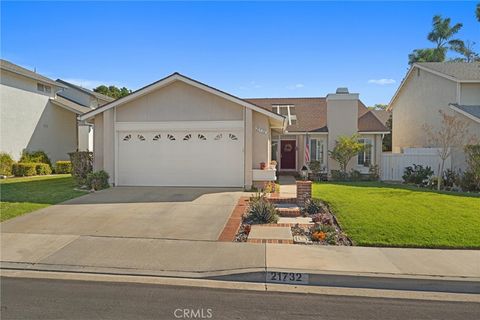 Photo of 21732 Lanar, Mission Viejo, CA 92692 (MLS # PW26036907)