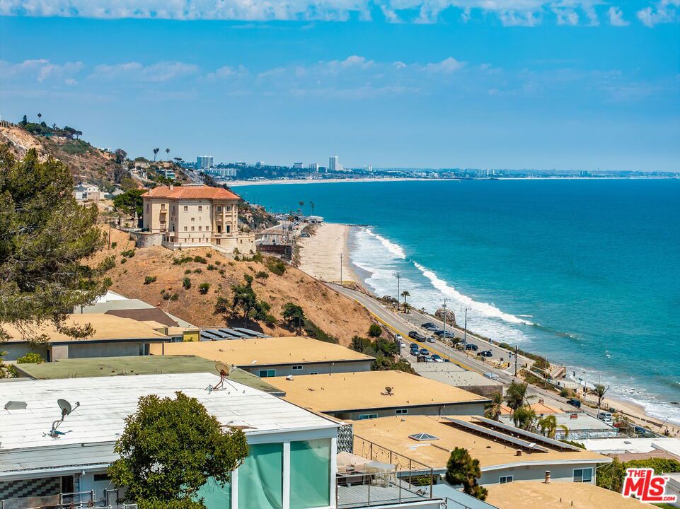 18133 Coastline Drive