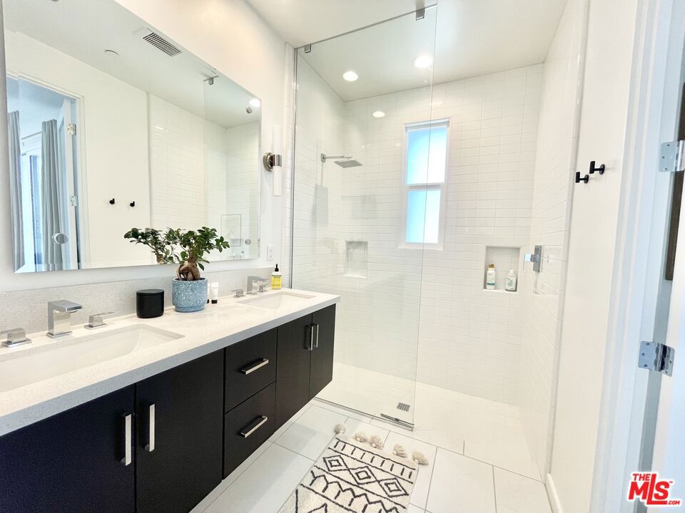 Icon - Residential Lease