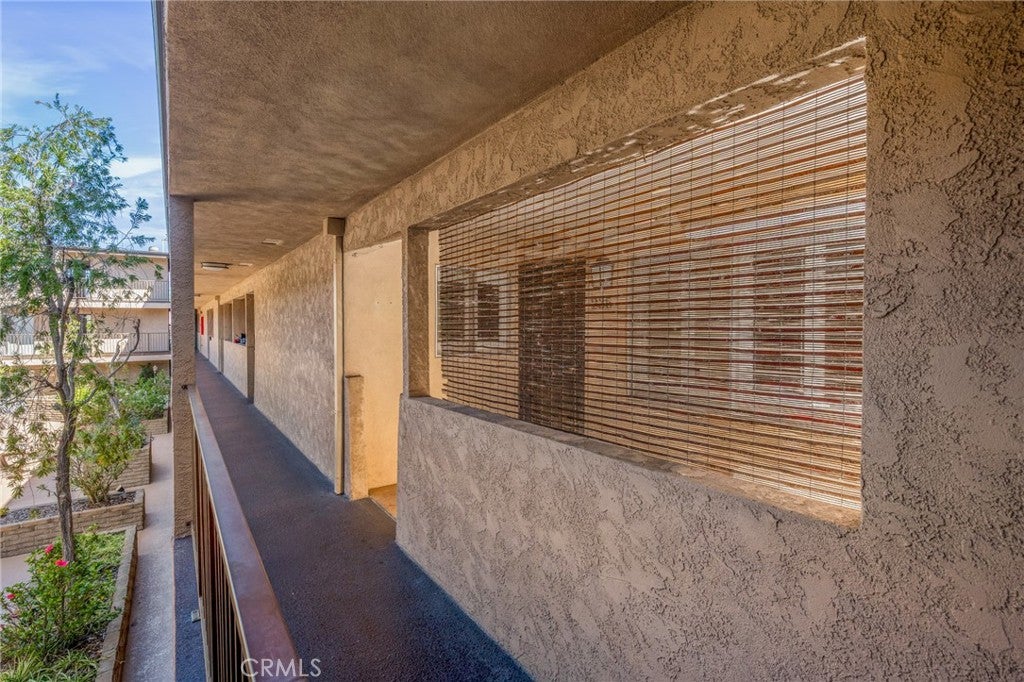 2501 W Redondo Beach