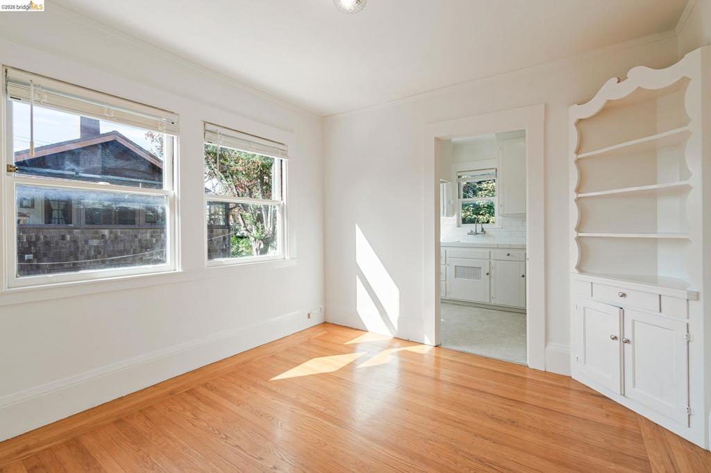3048 Halcyon Ct