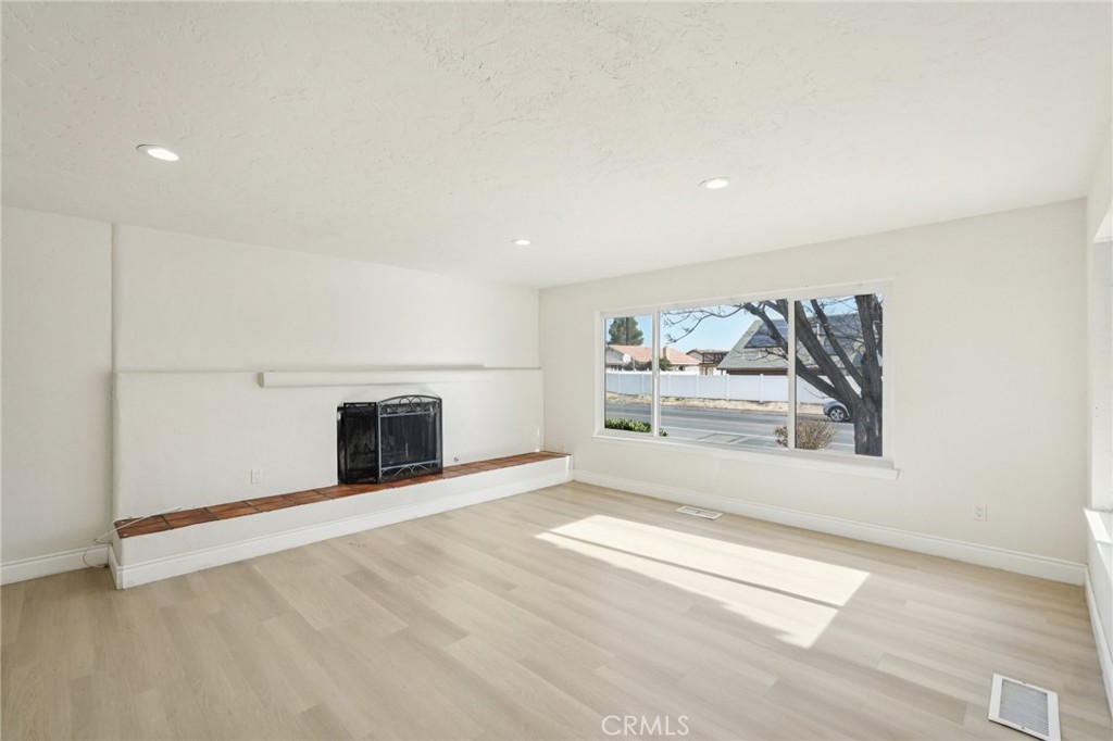 14000 Spring Valley Parkway