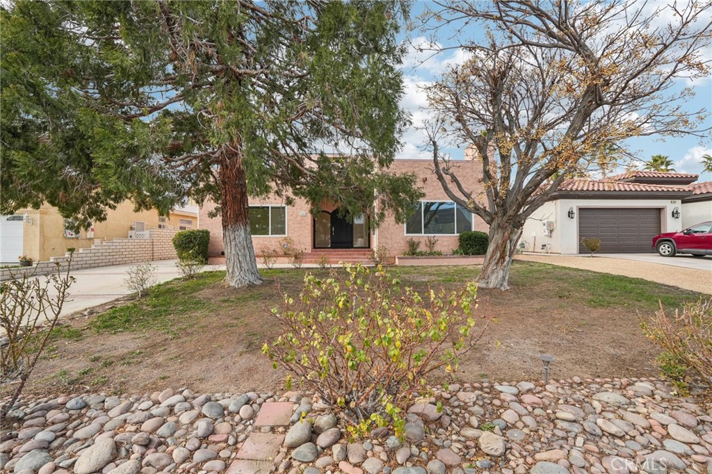 14000 Spring Valley Parkway