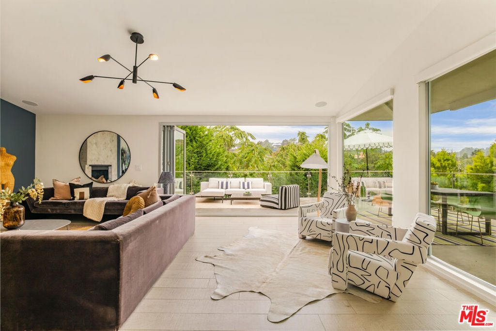Photo of 279 Mabery Road, Santa Monica, CA 90402 (MLS # 26772913)