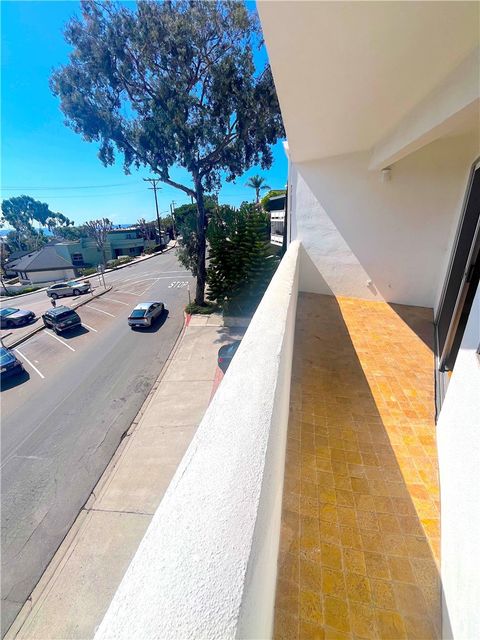 Tiny photo for 100 Cliff Drive #15, Laguna Beach, CA 92651 (MLS # SR25232232)