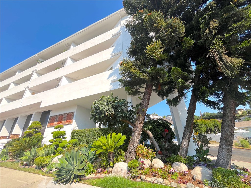 The Village (VIL) - Residential Lease