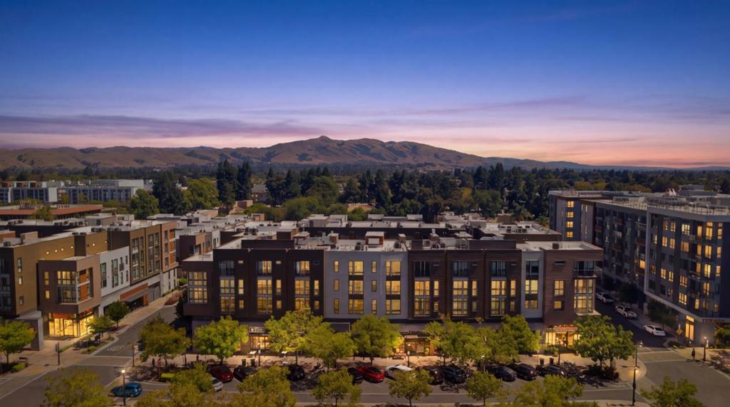 3768 Capitol Avenue 415B