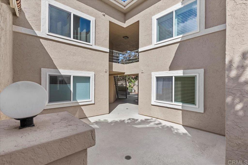 7425 Charmant Drive 2605