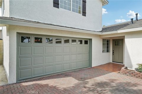 Photo of 6270 Kinlock Ave, Rancho Cucamonga, CA 91737 (MLS # DW26021990)