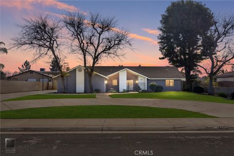 Photo of 14825 Henderson Avenue, Bakersfield, CA 93314 (MLS # PI26022568)