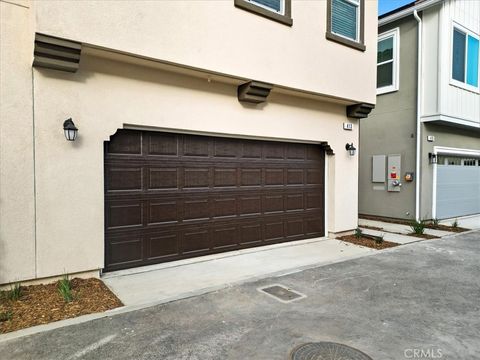Tiny photo for 413 E 220th St. St, Carson, CA 90745 (MLS # IV25239725)