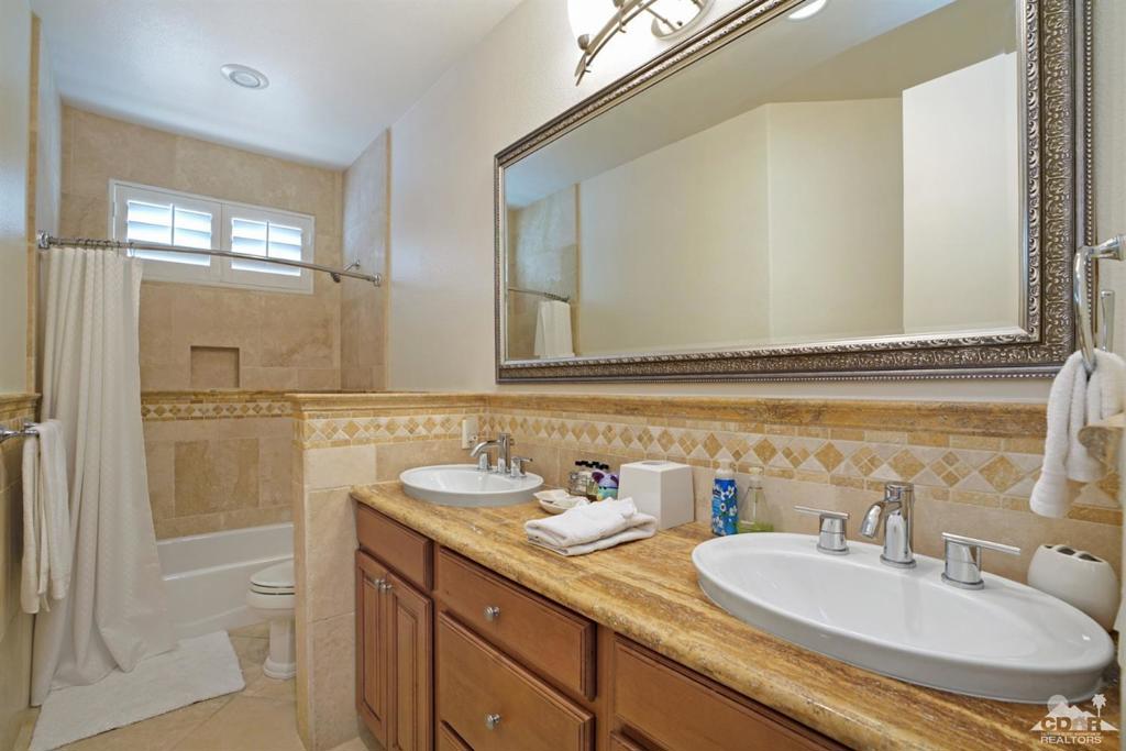 La Quinta Fairways - Residential