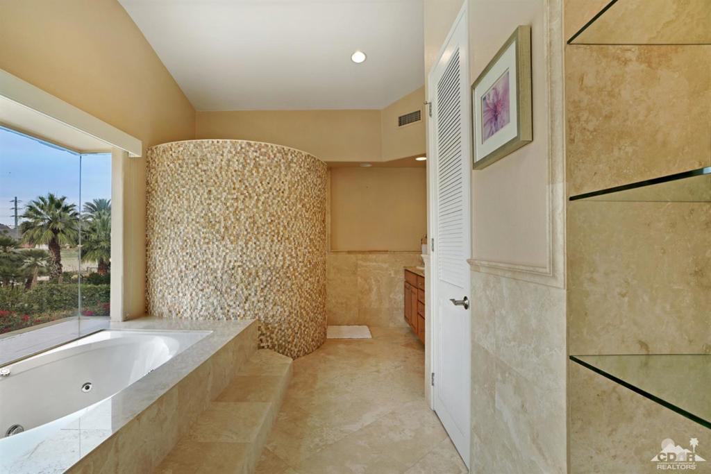 La Quinta Fairways - Residential