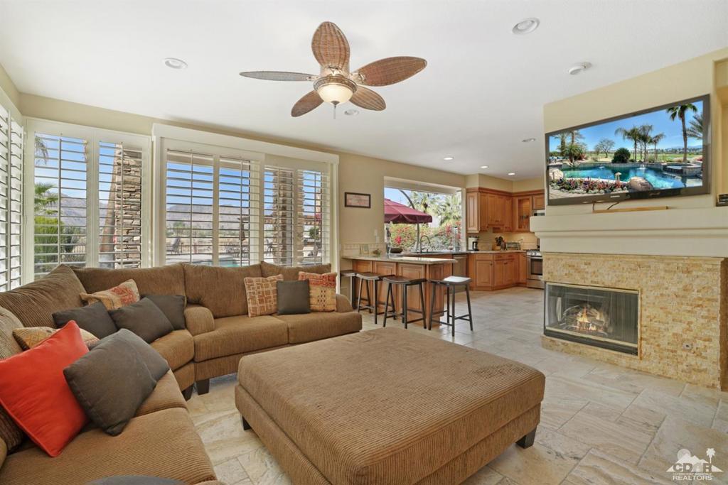 La Quinta Fairways - Residential