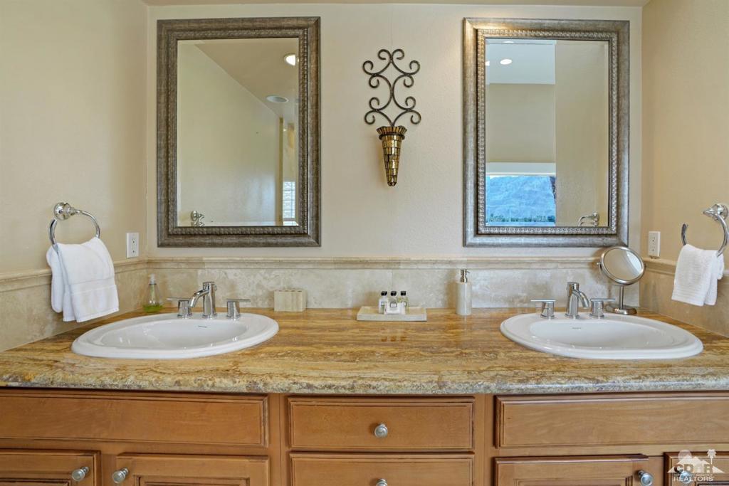 La Quinta Fairways - Residential