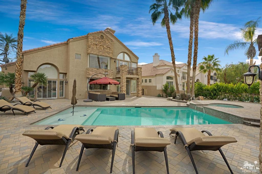 La Quinta Fairways - Residential