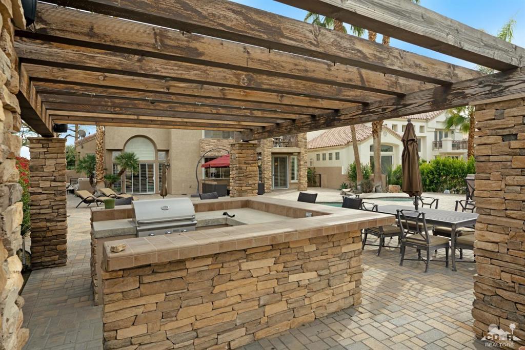 La Quinta Fairways - Residential